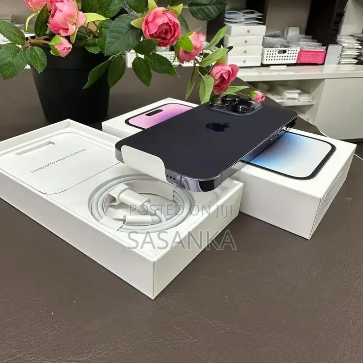 New Apple iPhone 14 Pro Max 256 GB Purple