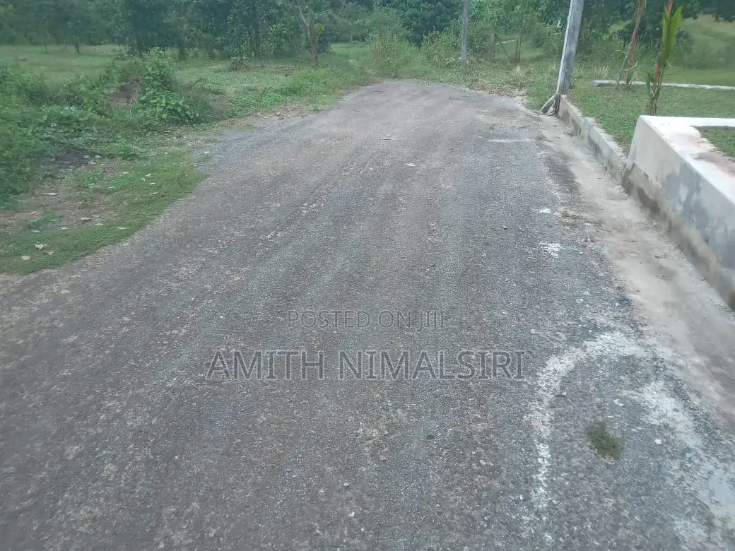 Land for Sale Nittambuwa