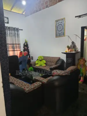 4bdrm House in Kumudu, Wariyapola for sale