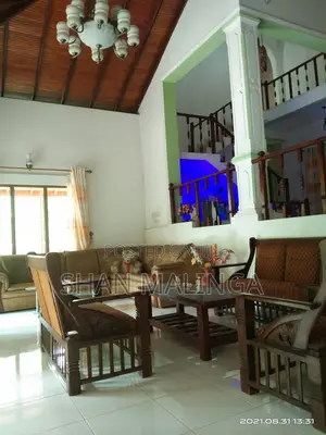 7bdrm House in Mawanella for sale