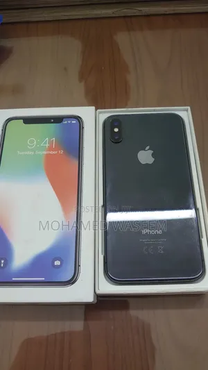 Apple iPhone X 64 GB Black