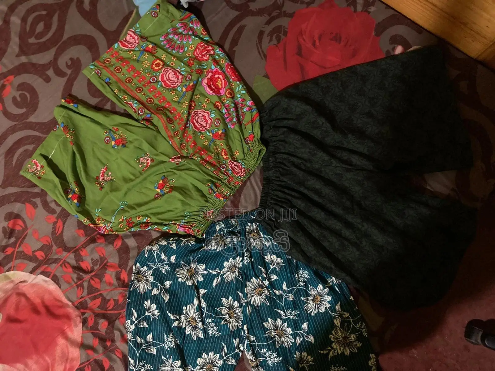 Short කිවුලට්