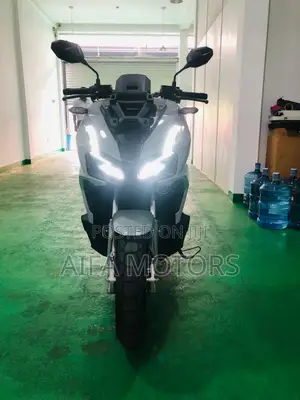 New Honda 2025 Gray