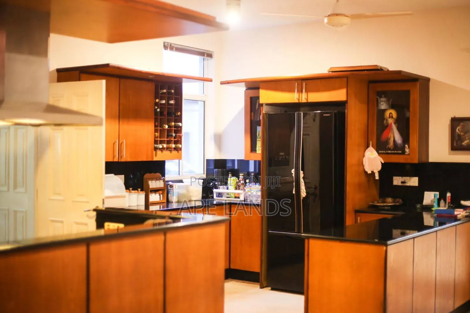 5bdrm House in Nawala for sale