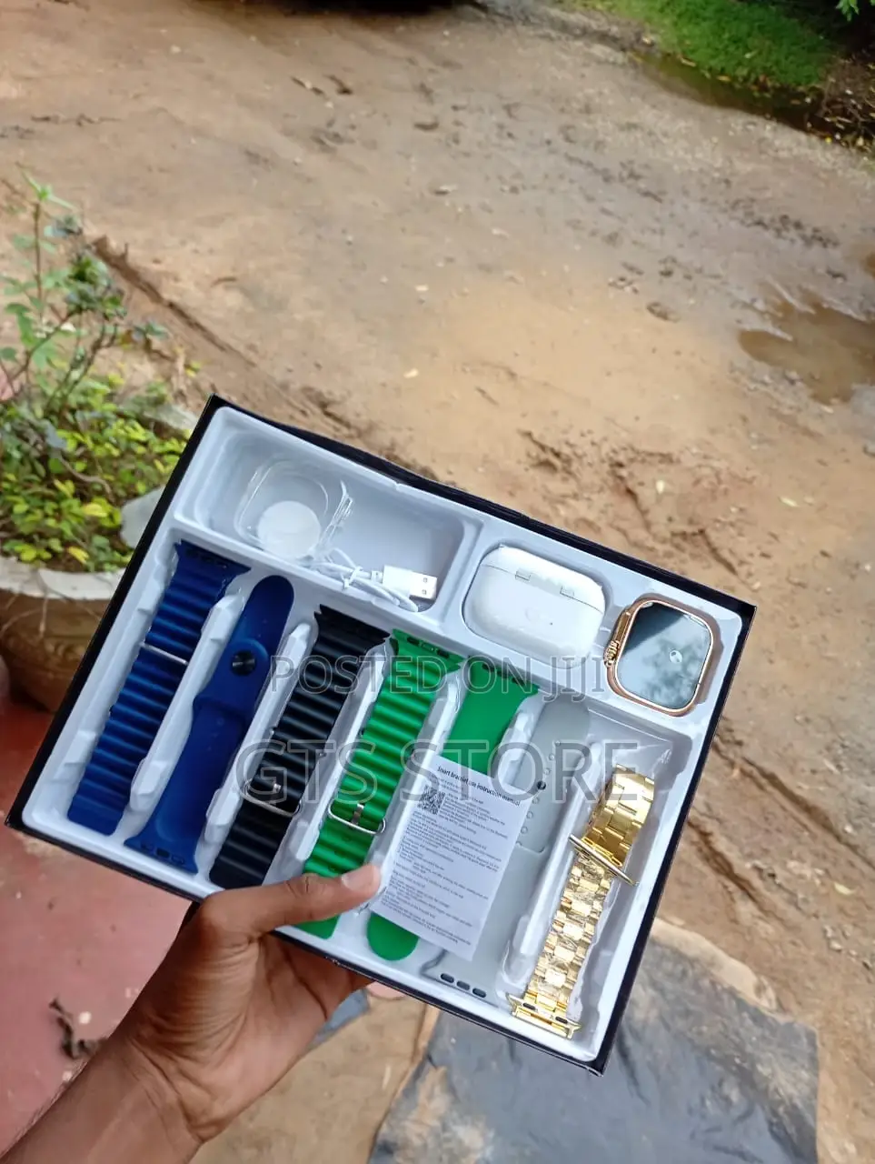 Smart Watch + Free Airpods