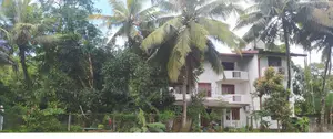 Furnished 6bdrm House in House, Athurugiriya for sale