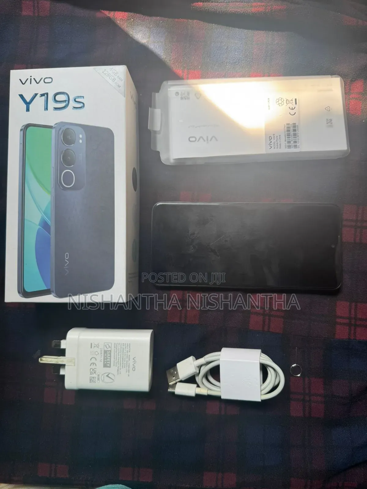 Vivo Y19 128 GB Blue