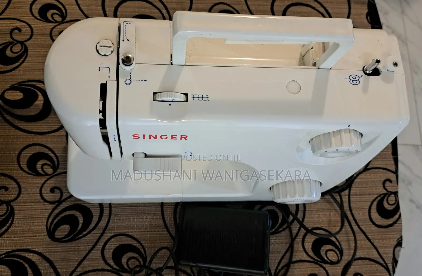 Sewing Machine Zig Zag Portable, 8 Built in Stitches