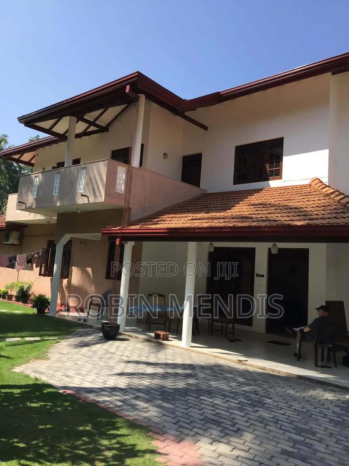 8bdrm House in Andiambalama, Minuwangoda for sale