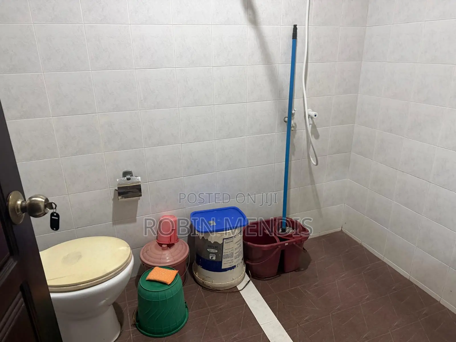 8bdrm House in Andiambalama, Minuwangoda for sale