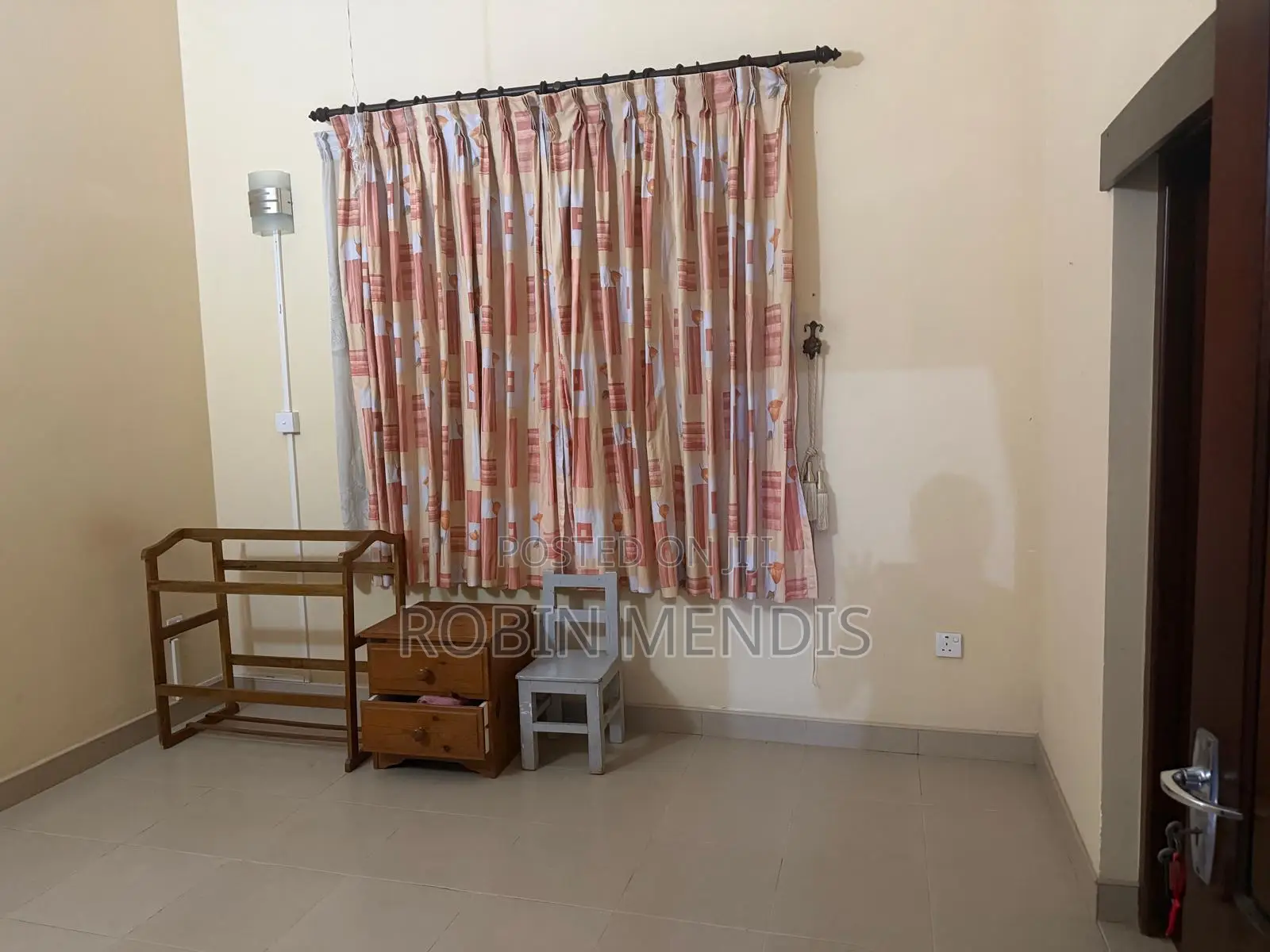 8bdrm House in Andiambalama, Minuwangoda for sale