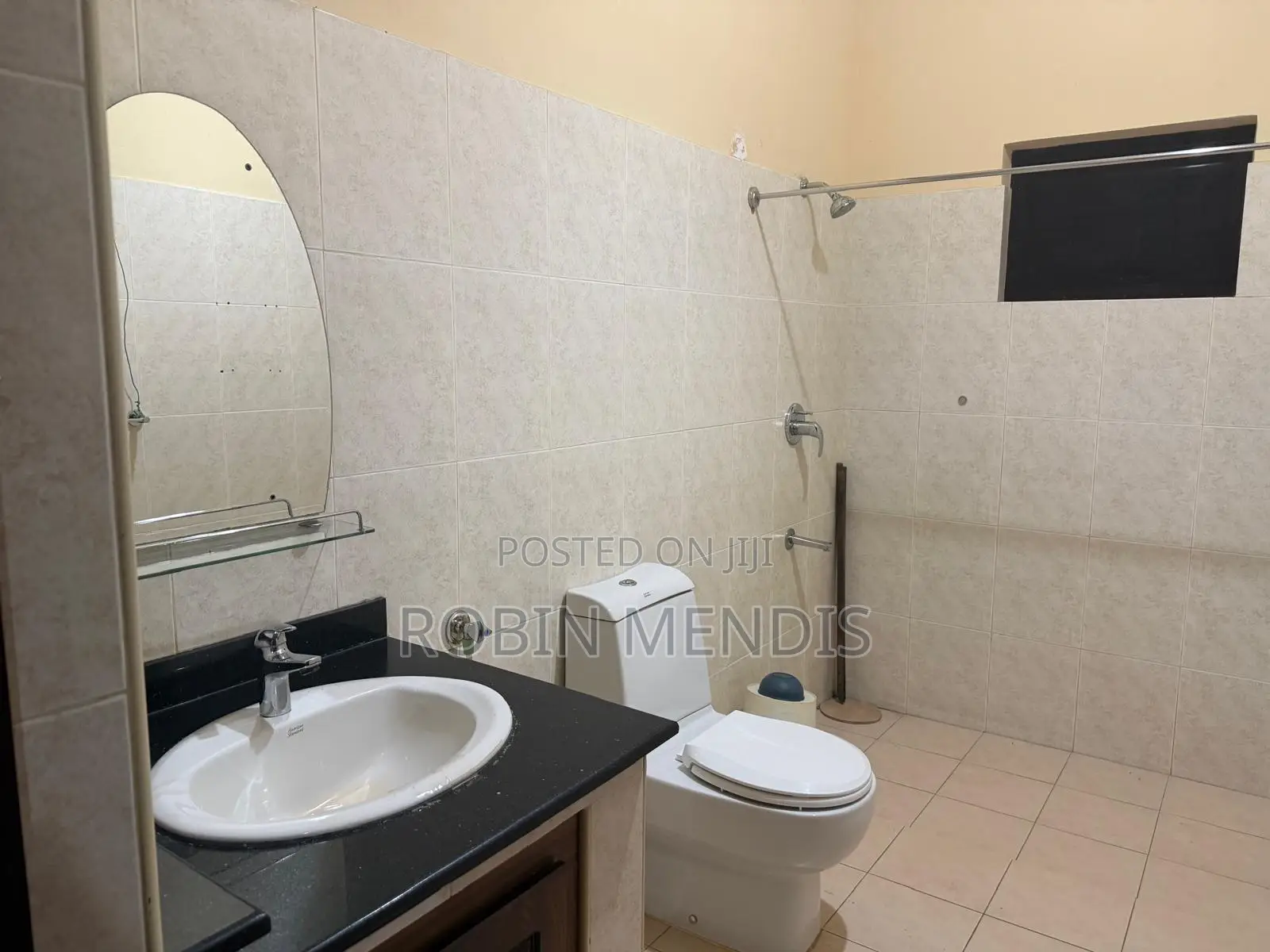 8bdrm House in Andiambalama, Minuwangoda for sale