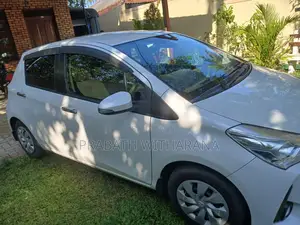 Toyota Vitz 2019 Pearl