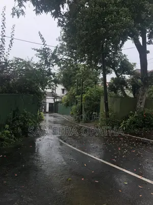 4bdrm House in Thalawathugoda for sale