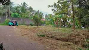 Land for Sale in Athurugiriya