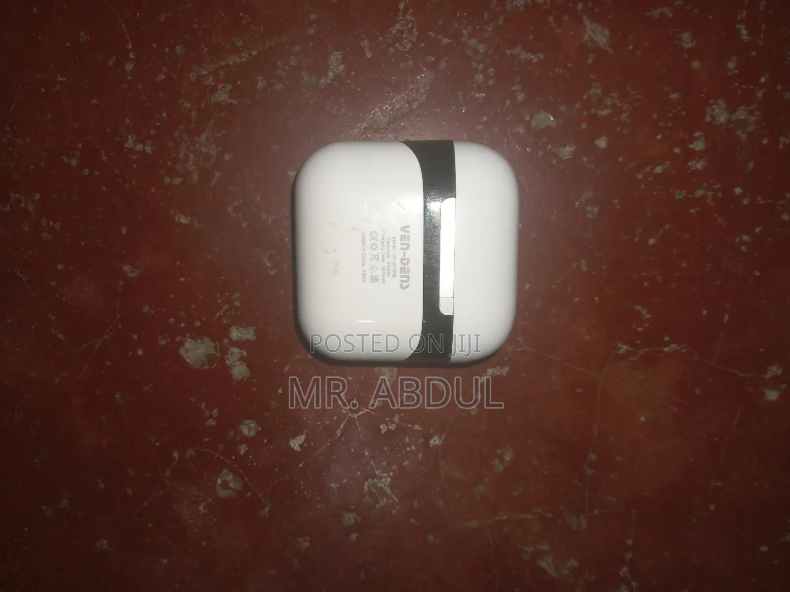 Ven-Dens Wireless Earbuds - Used