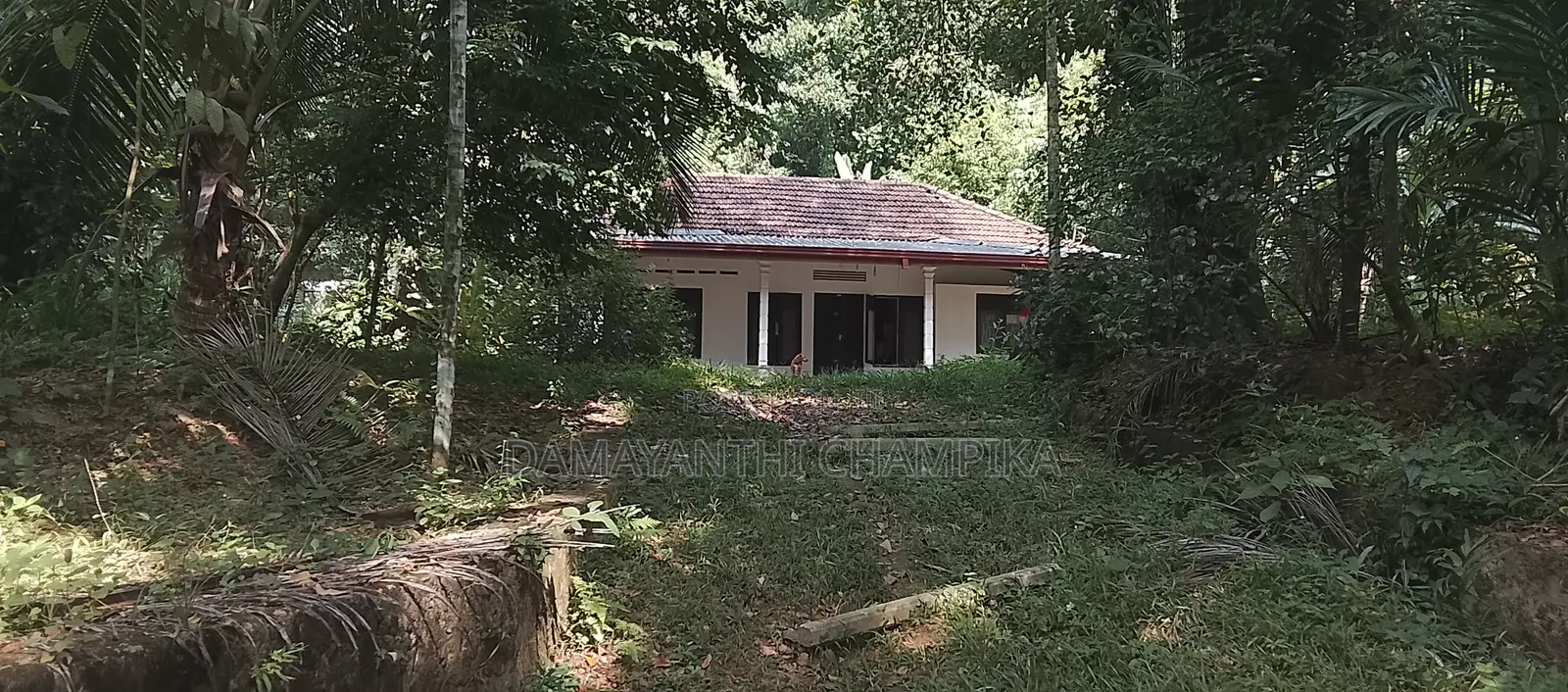 Furnished 4bdrm House in Padukka for sale