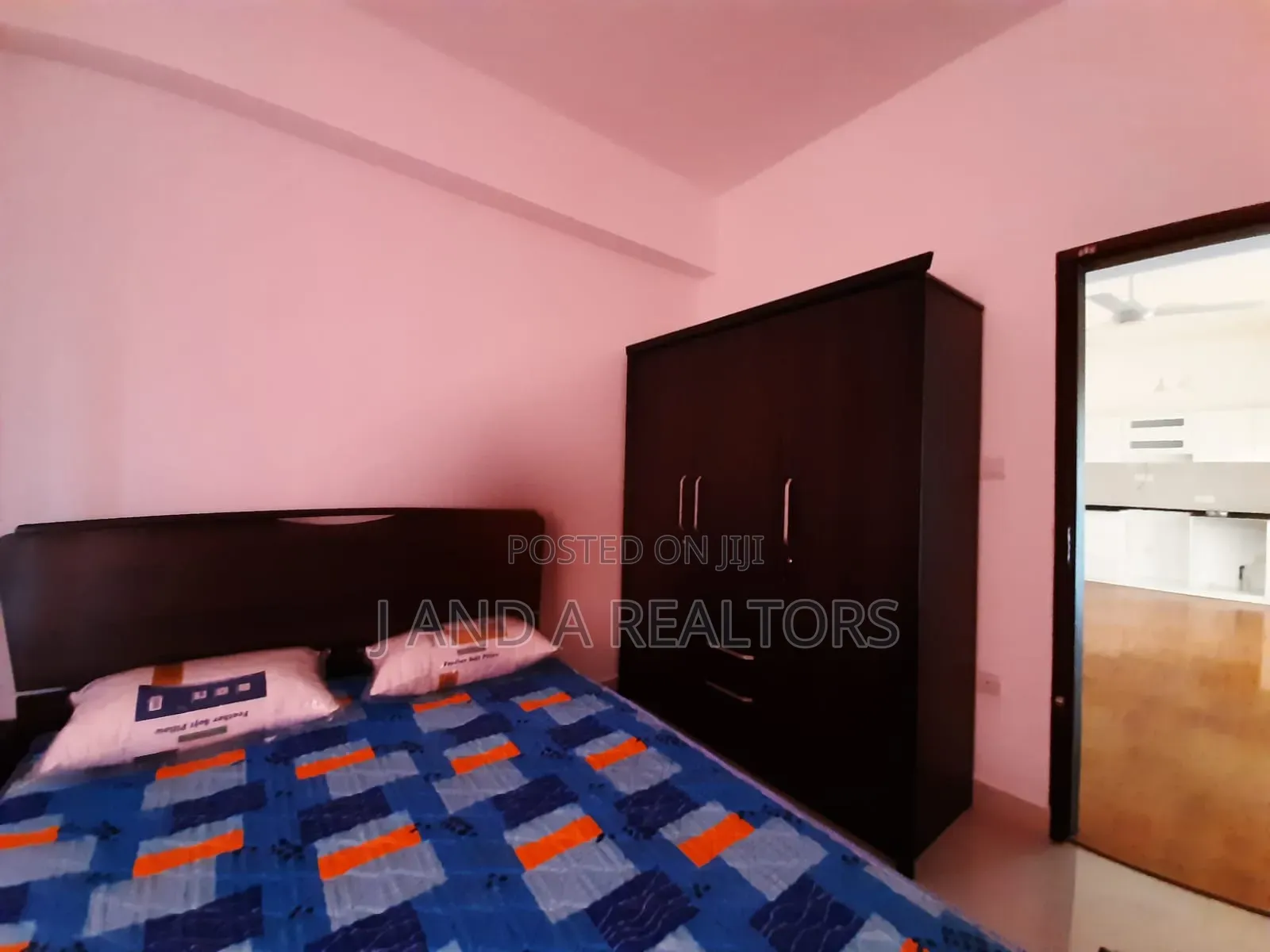 Furnished 2bdrm Apartment in Odiliya, Wattala for rent