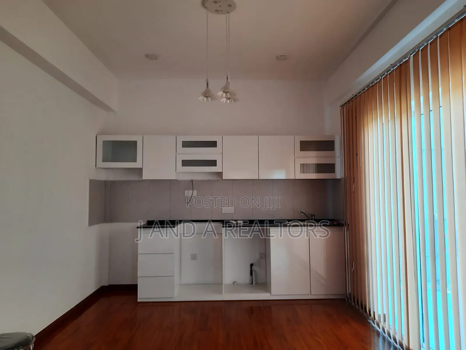 Furnished 2bdrm Apartment in Odiliya, Wattala for rent