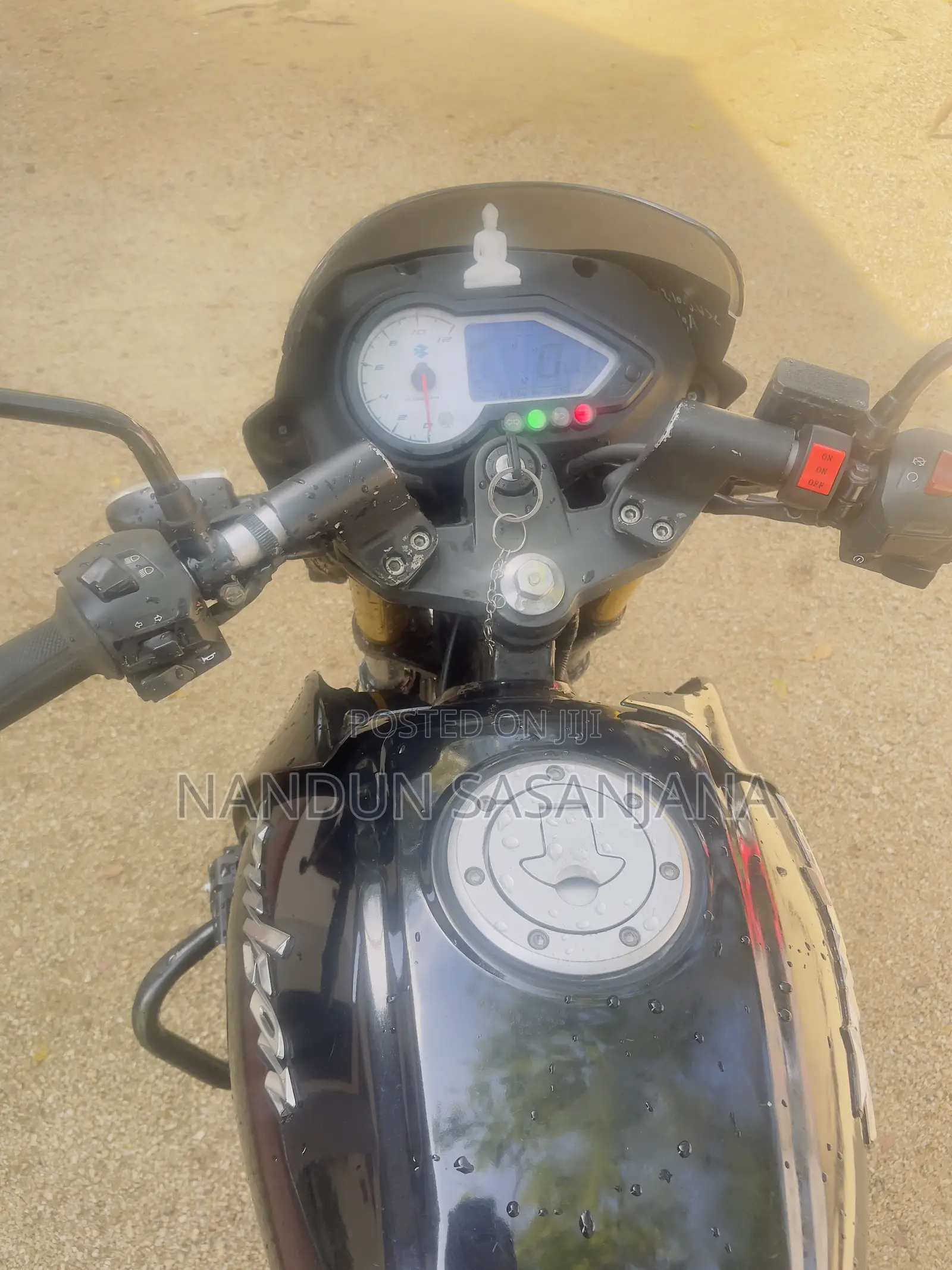 Bajaj Pulsar 150 2019 Red