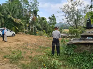 Land for Sale in Padukka