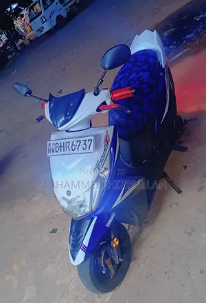 New Yamaha 2018 Blue