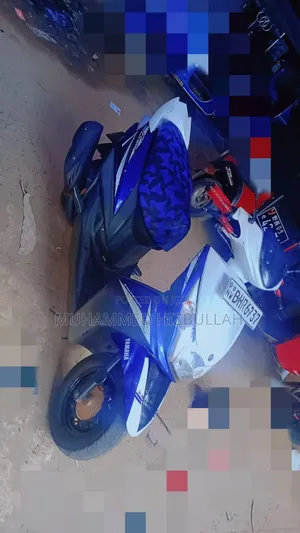 New Yamaha 2018 Blue
