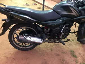 New Bajaj Discover 150 2015 Black