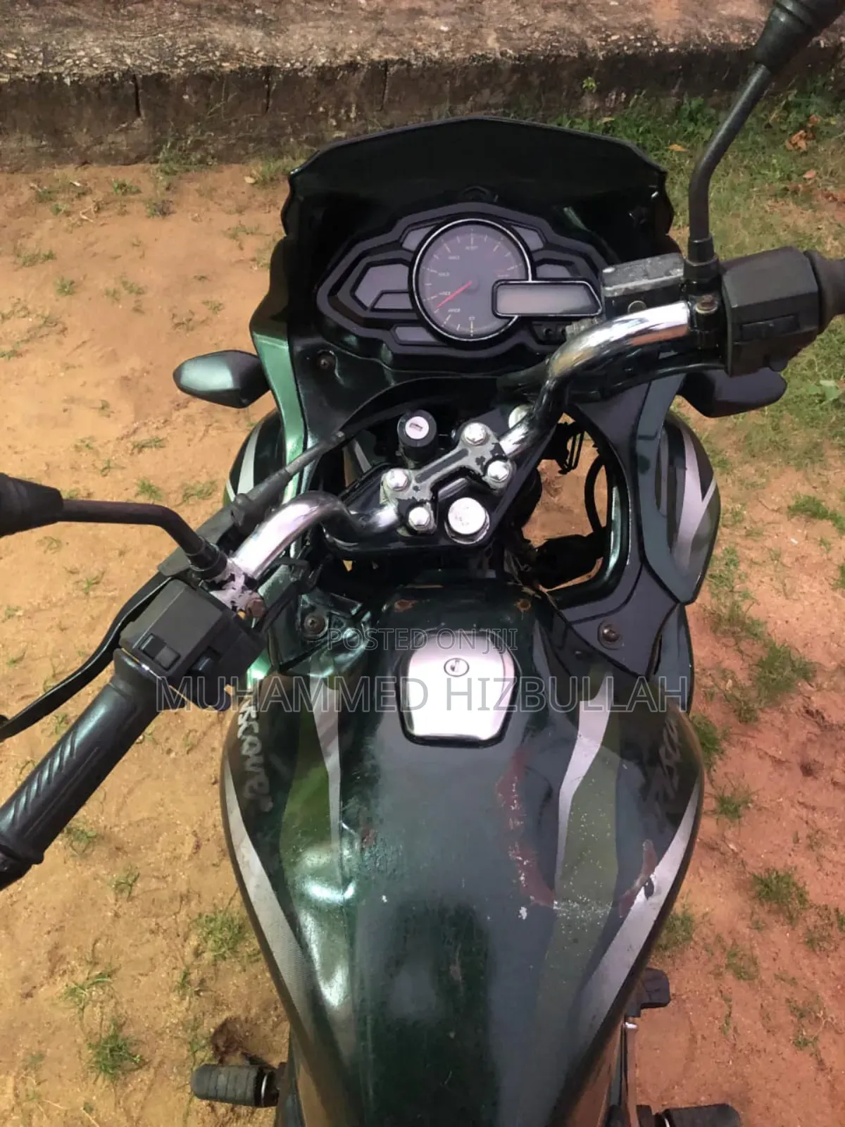 New Bajaj Discover 150 2015 Black