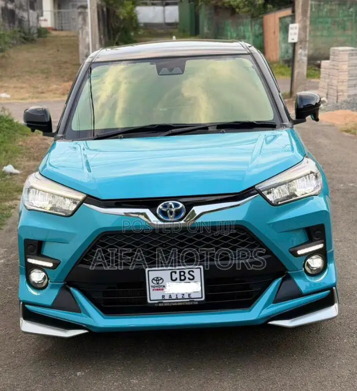 Toyota Raize 1.2 Hybrid FWD 2023 Blue
