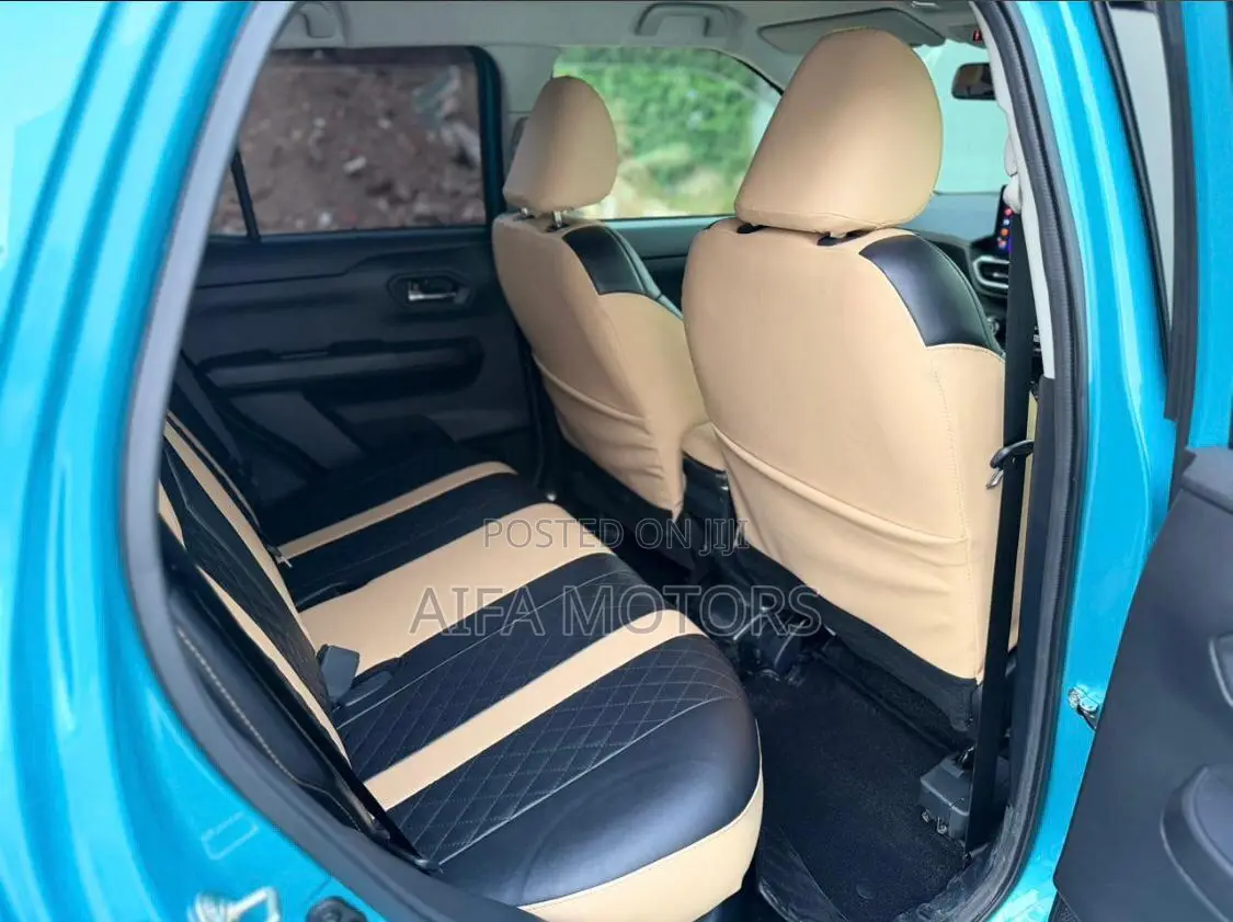 Toyota Raize 1.2 Hybrid FWD 2023 Blue