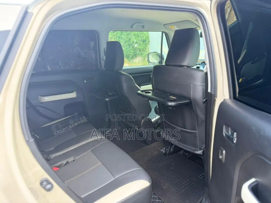 Suzuki Xbee 1.0 Hybrid AWD 2023 Brown