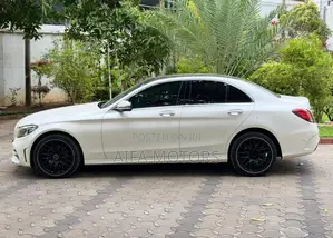 Mercedes-Benz C200 2019 White