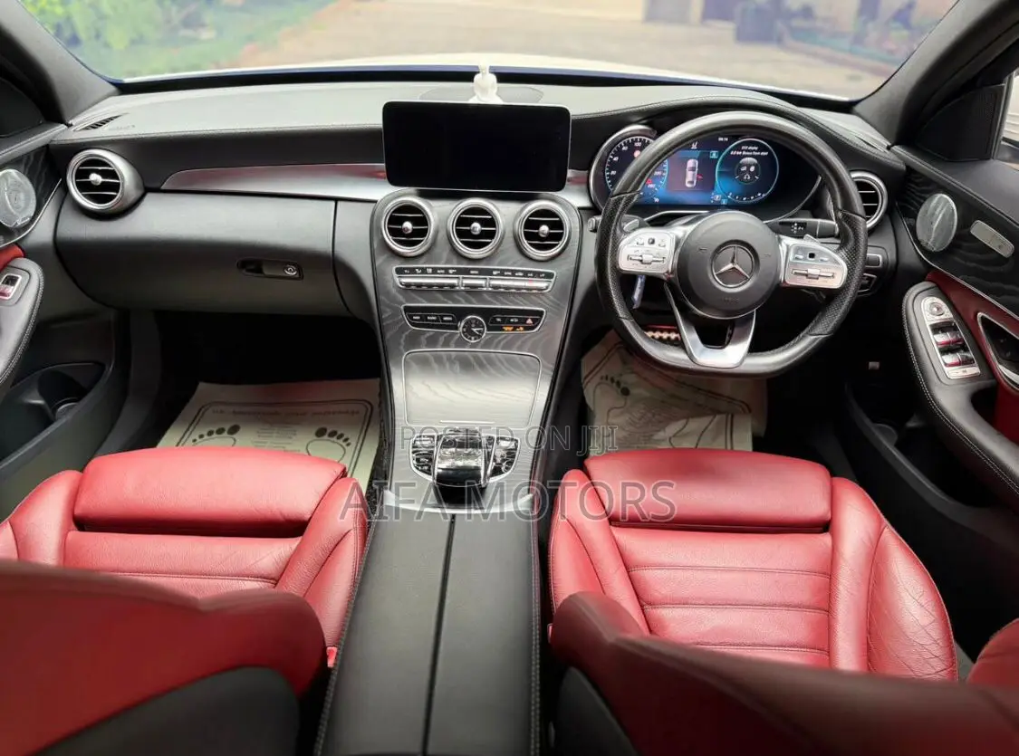 Mercedes-Benz C200 2019 White