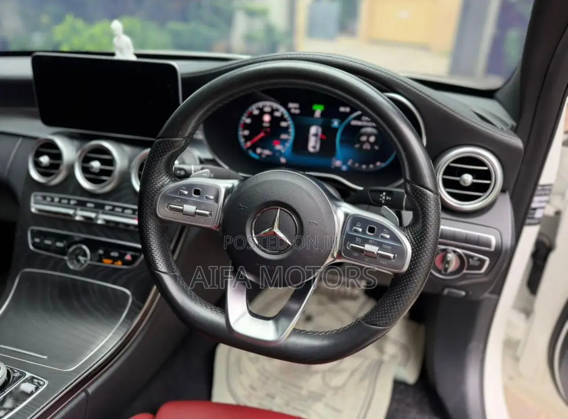 Mercedes-Benz C200 2019 White