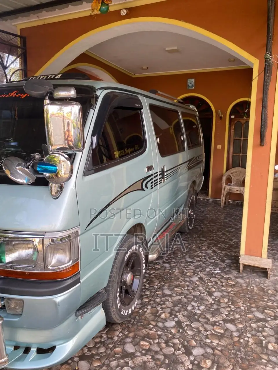 Toyota HiAce 1997 Green