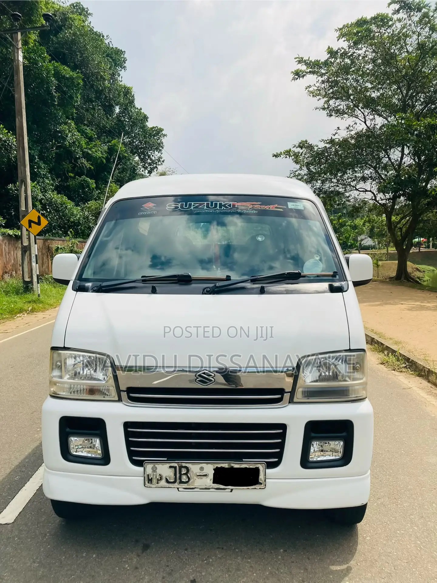 Suzuki Every Wagon 1999 White