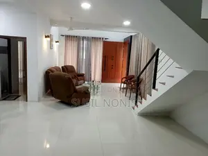 Furnished 4bdrm House in Moratuwa for sale