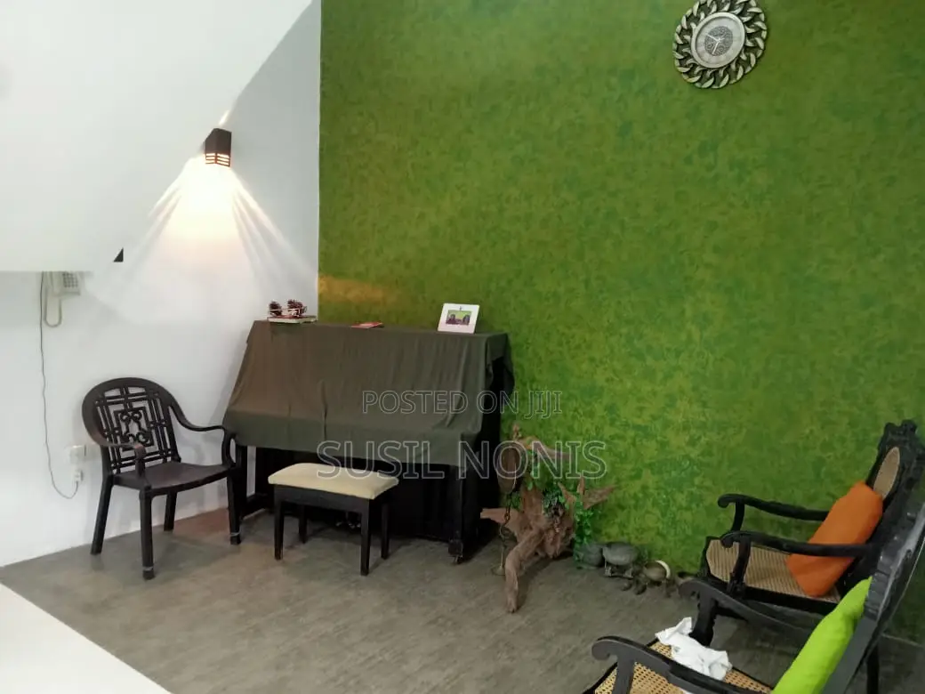 Furnished 4bdrm House in Moratuwa for sale