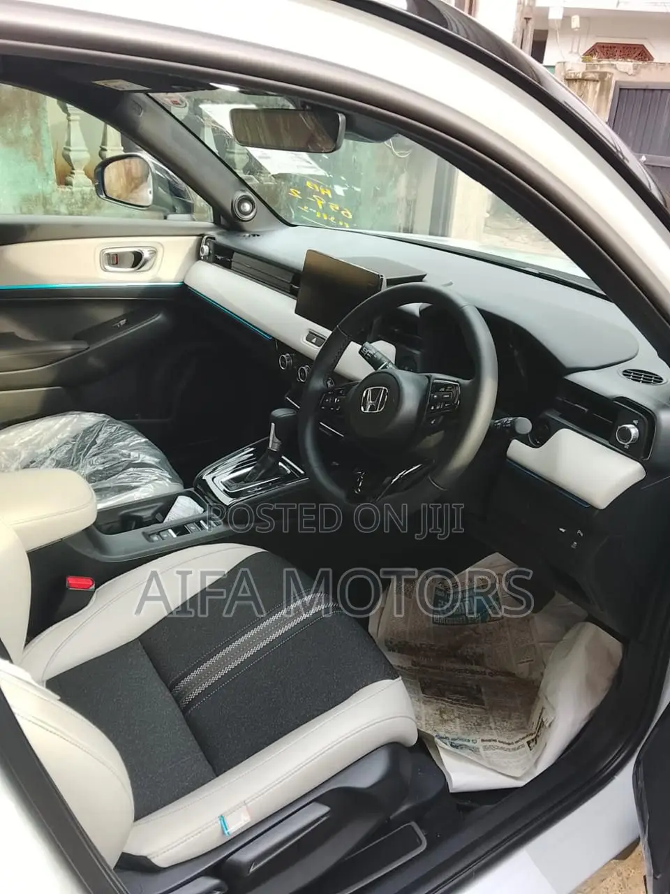 New Honda Vezel 2025 White