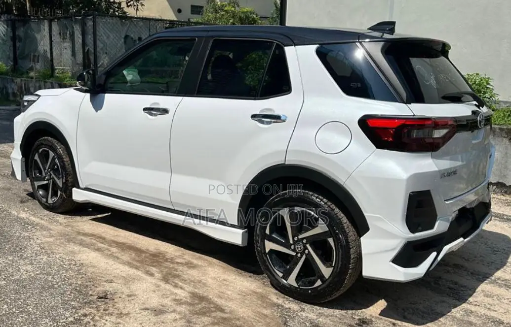 New Toyota Raize 1.2 Hybrid FWD 2025 White