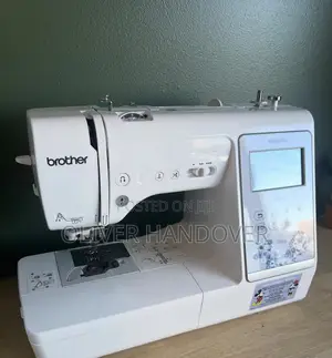 Brand New Embroidery Sewing Machine Se600