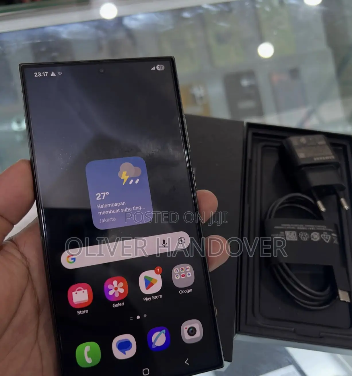 New Samsung Galaxy S24 Ultra 1 TB Black