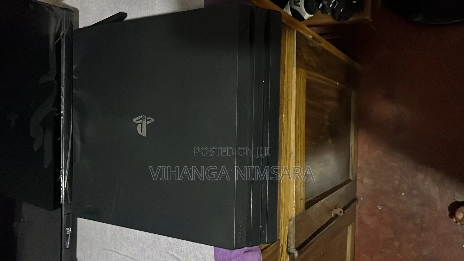 Ps 4 Pro I Need to Exchange With I Phones and Money