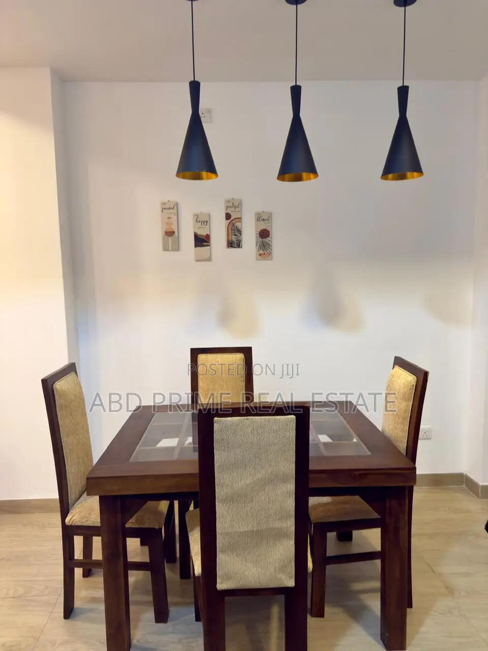 Short-Term Serviced 3bhk Apartment – Wellawatta