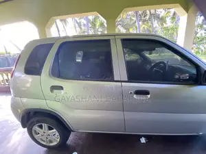 Suzuki Swift 1.3 2006 Silver