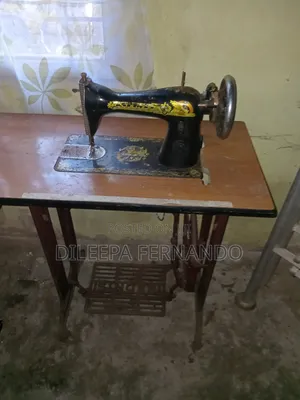 Singer Sewing Machine