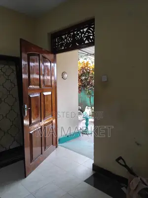 2bdrm House in 2 Bedrooms Ground, Boralesgamuwa for rent