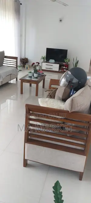 2bdrm House in 2 Bedrooms 1St Floor, Kottawa for rent