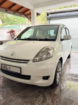 Toyota Passo 1.0 AWD 2007 White